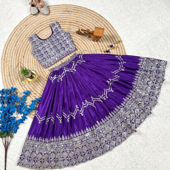 Girl's Lehenga - Picture 6 of 11